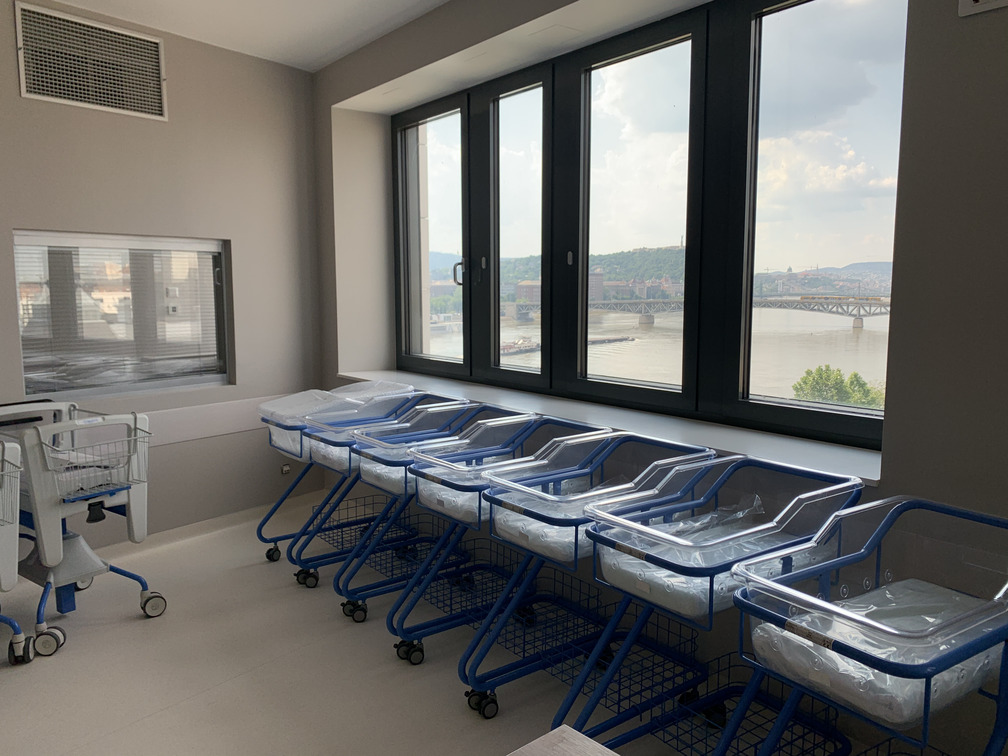 Vide s fot t r Budapesten mag nk rh zban Duna Medical Center